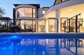 images/Pool%20and%20view.jpg